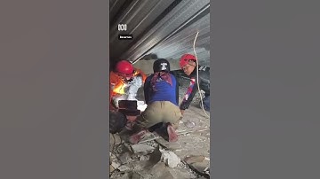 School collapses in Indonesia leaving rescuers to work through the night | ABC NEWS