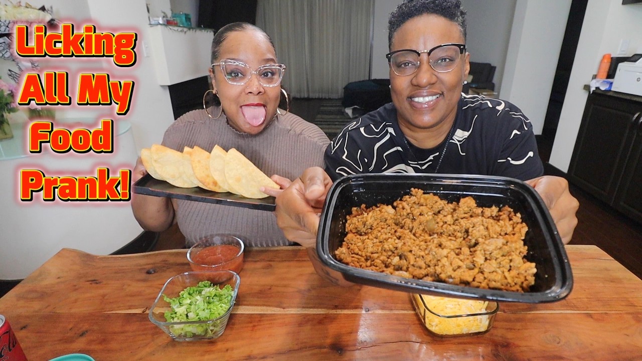 LICKING ALL MY FOOD BEFORE I EAT IT. HOMEMADE TACOS MUKBANG PRANK ON MY GIRLFRIEND.