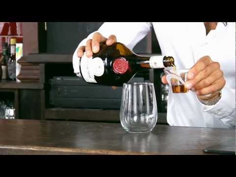 how-to-make-cocktails-with-benedictine,-the-big-ben