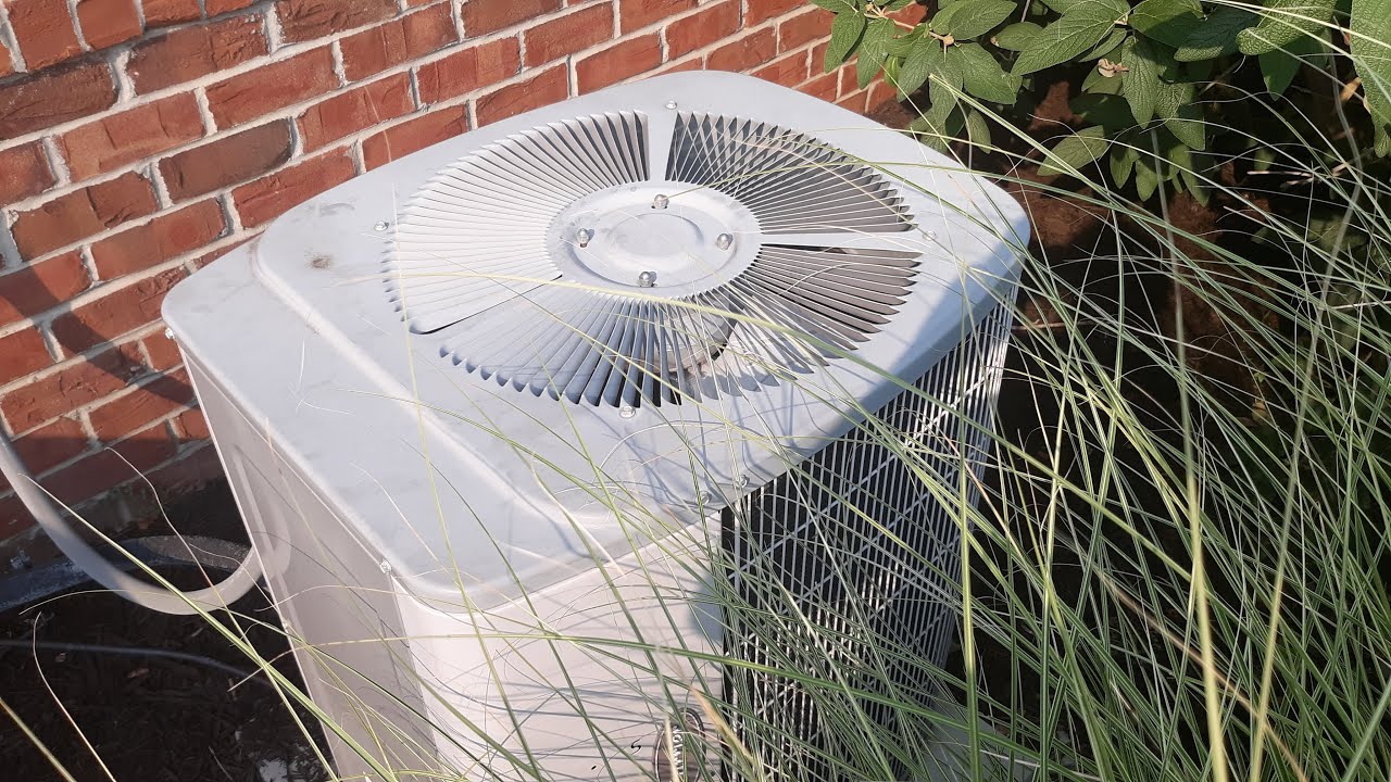 2003 Carrier TECH2000 Air Conditioner Starting Up & Running