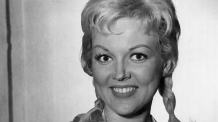 CYNTHIA LYNN TRIBUTE