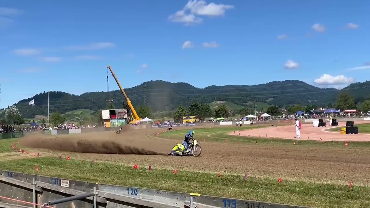 Grasbahnrennen Berghaupten 2025 B-Solo Lauf 4