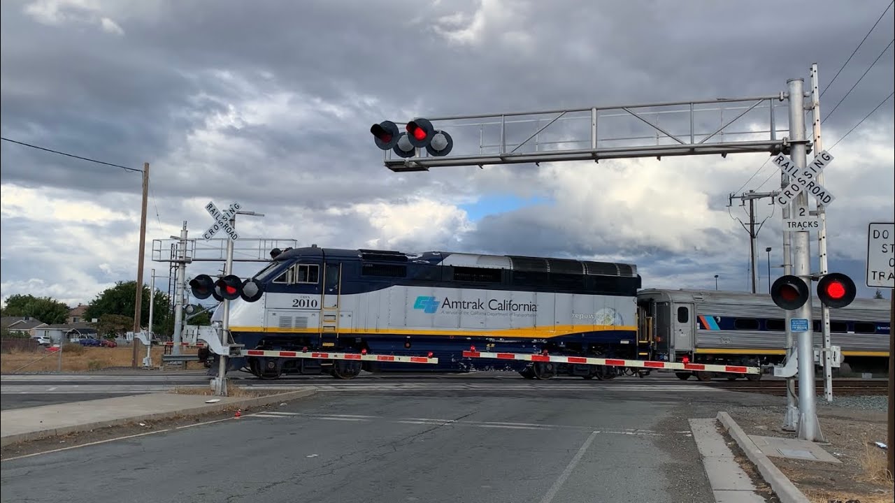 Amtrak CDTX 2010 San Joaquins Train 715 West Farmington Road Railroad