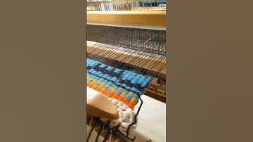 working on some weaving samples #handwoven #weaving