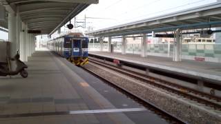 2142次 (EMU500)區間車員林站開車