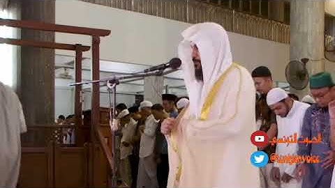الشيخ عبدالرحمن العوسي يبدع بتلاوه سوره النازعات في إندونيسيا
