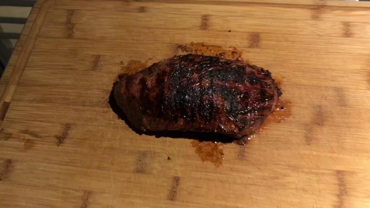 Beef Shoulder Petite Tender on Kamado Grill - YouTube