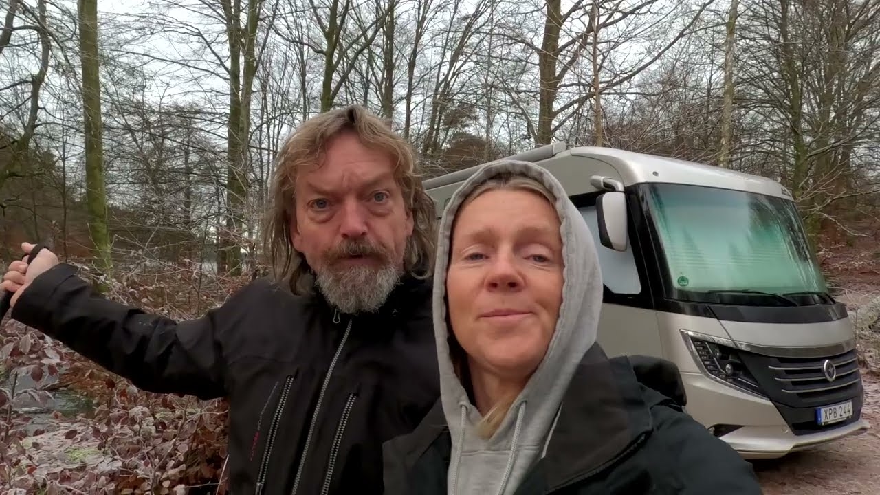 VI STÅR 1 NATT VID PICKESJÖN UTANFÖR BORÅS