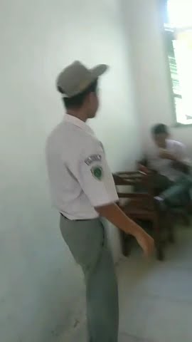 Download lagu ‎@SemuaGembira  sekolah apa ini woy.  netizens kata kata nya...(2)