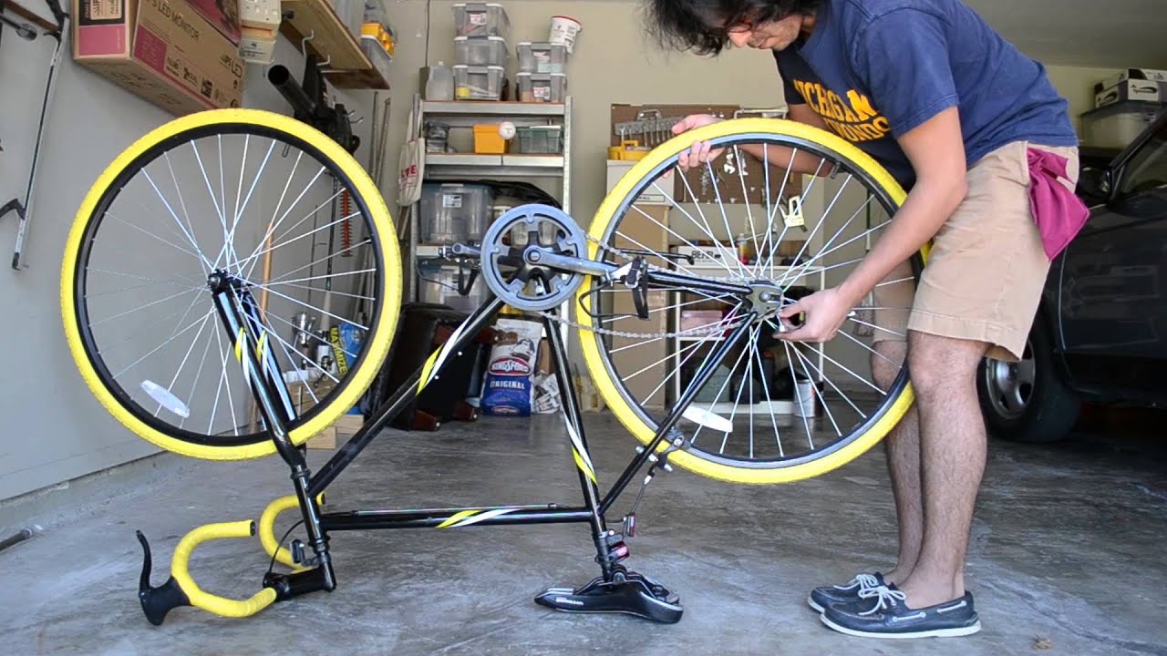 Freewheel to Fixie - YouTube