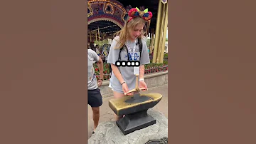 SHE PULLED THE SWORD OUT OF THE STONE RIGHT IN FRONT OF ME IN DISNEY WORLD