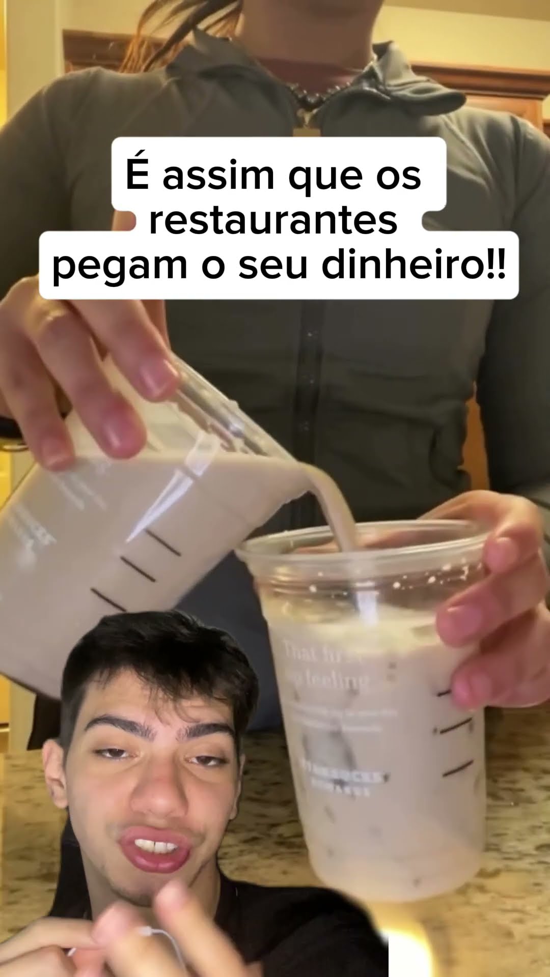 Peça sem gelo pra ter mais bebida! economize quando for em restaurante!