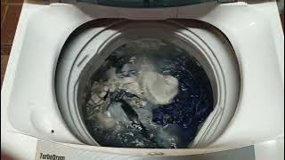 LG Fuzzy logic turbodrum 8.2 kg medium load of mixed whites