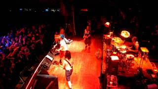 NOFX - Linoleum (Live @ House of Blues in Chicago, IL 10/14/11) HD