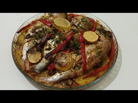 طجين ديال سمك بوراسي وخضار 