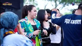 SIAPA ALL ARTIS NEW PALLAPA Live Ngepung   Kedamean Gresik