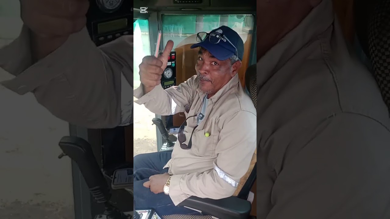 tutoría de partes principales y operación de una máquina volteadora.