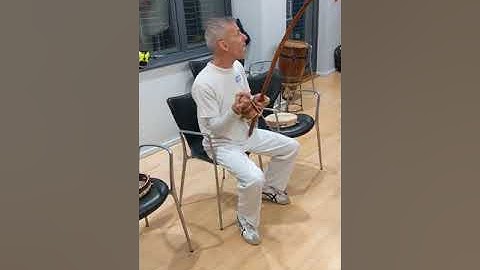 Capoeira regional rhythms on the berimbau with Mestre Polaco