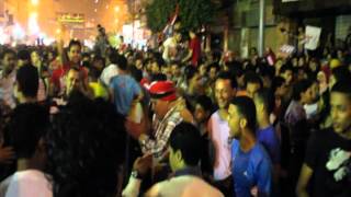 رقص و اجواء أحتفالية وسط المتظاهرين في ميت غمر
