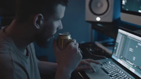 Mistah Mez - The Making of "Attention Ft Lstnyt" Prod by Open Till L8