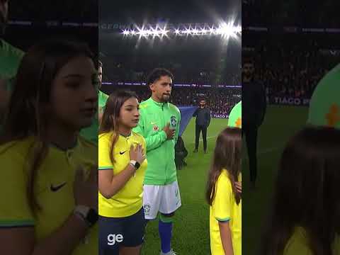 Não gostou! Marquinhos se irrita com vaias ao hino brasileiro