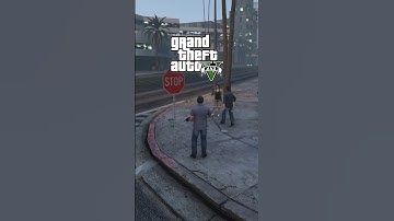 What Happens If You Shoot NPCs in the Knee in Every GTA Game? #gta #gtav #gtaglitch