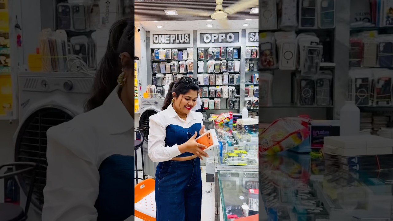 iPhone 17 Pro Max Unboxing Vaishali Raikwar 