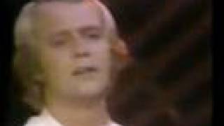 Watch David Soul Playing To An Audience Of One video