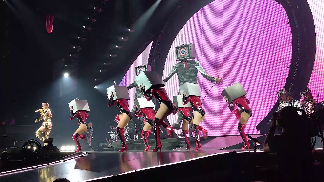 Katy Perry Chained To The Rhythm Vienna 2018 4k Youtube 
