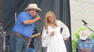 Golden Ring - Daryle Singletary & Rhonda Vincent - CMA Fest 2017 chords