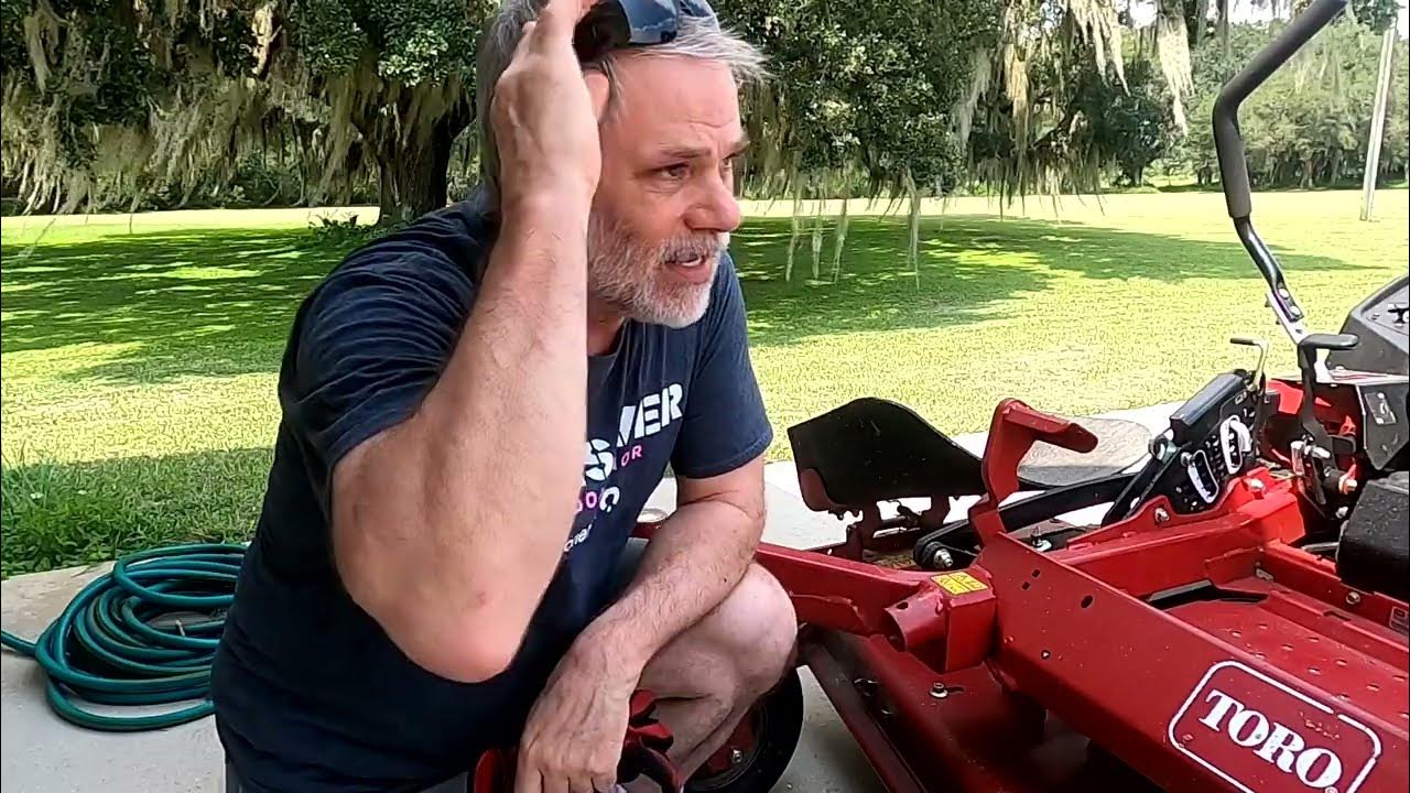 Jacking Up Our Toro Zero Turn Mower, and the Attachment on the Mower Ray Hayden, J.D. YouTube