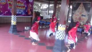 Download Lagu Sinten numpak sepur - tk aisyiyah 1 kutoarjo lomba menari MP3 Download Lagu Sinten numpak sepur - tk aisyiyah 1 kutoarjo lomba menari MP3
