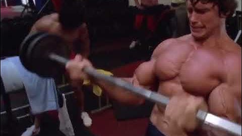Arnold Schwarzenegger - Barbell Curls - Rare Footage