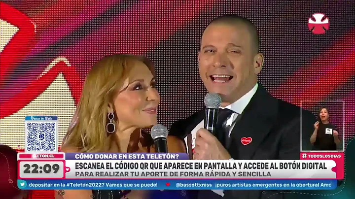 El beso de Karen y Julian en Teletn 2022, Canal 13.