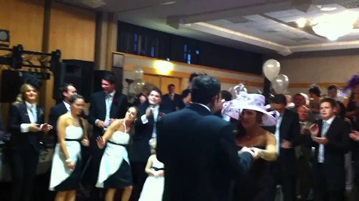 stephen & Louise Glynn farrell wedding dance