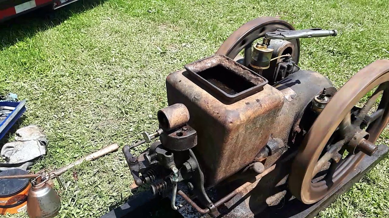 Barn find 1918 Ihc Mogul at Cool Springs 2019