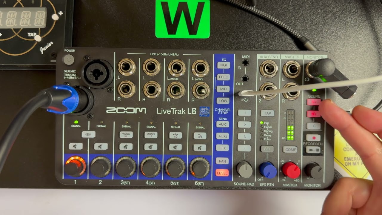 ZOOM ズーム L6 LiveTrak L6 | ZOOM