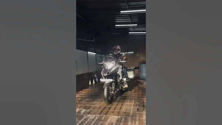 Benelli TRK 502 Aftermaket Exhaust Sound / Flyby 🔥 - 天天要闻