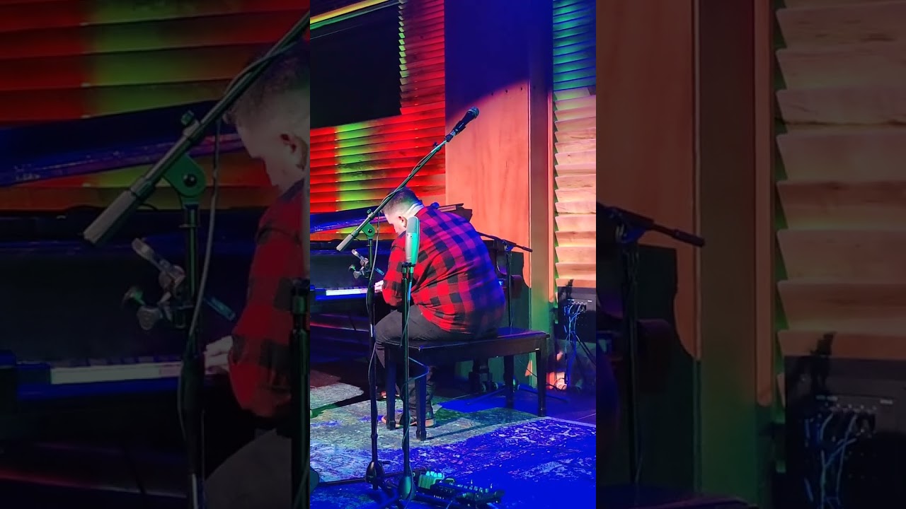 YouTubeでDrew Hale - Ashesを視聴 YouTubeでDrew Hale - Ashesを視聴