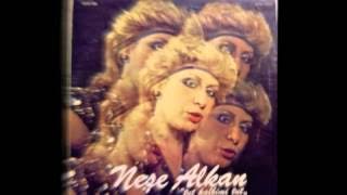 Nese Alkan - Tut kalbimi tut (Turkey, 1983)