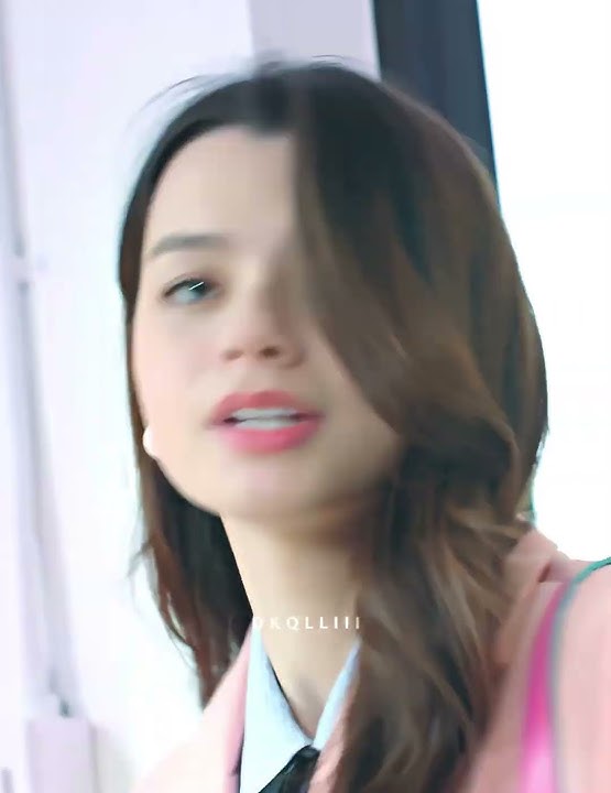 mon with pillow talk? HEAVEN. || #gaptheseries #becky #mon #beckyarmstrong #freenbecky #gl #wlw