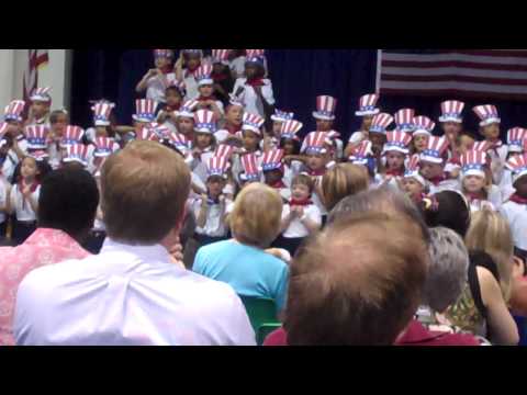 Marshpoint Elementary School 1st grade sings "This Land is Your Land"