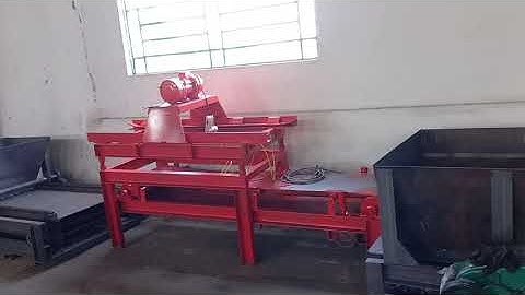 Dây chuyền sản xuất gạch tự chèn sinh thái, lát vỉa hè, lục giác zic zac Hồ Hoàn Cầu 0983001038