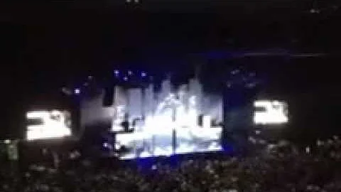 One Direction Little Things live o2 Dublin