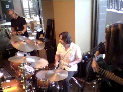 Rebecca Johnson Band *BASS & DRUMS-SOLOS* Live @ T...