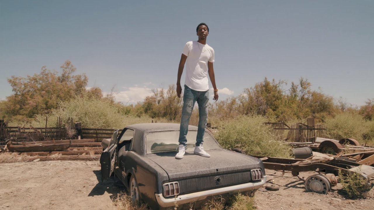 Watch Xavier - No Service (Official Music Video) on YouTube Watch Xavier - No Service (Official Music Video) on YouTube