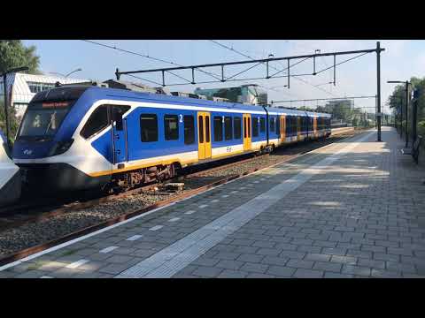 Treinen op Station Nijkerk