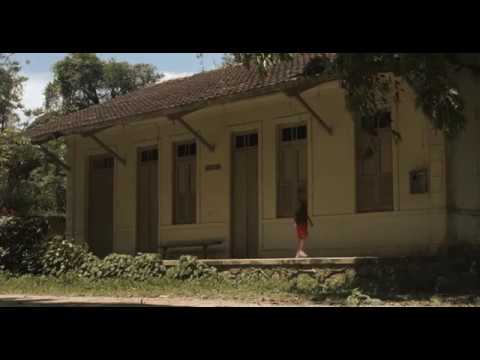 Peixe Pequeno: Trailer Oficial do filme