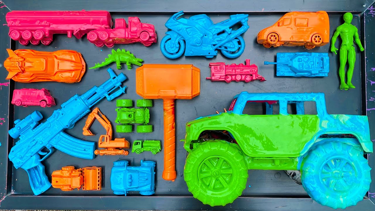 Membersihkan mobil mobilan, Mobil balap, kereta api, excavator, ambulance, mobil police, Trailer 