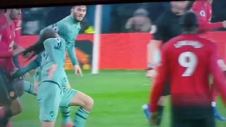 Marouane Fellaini Pulling Guendouzis Hair